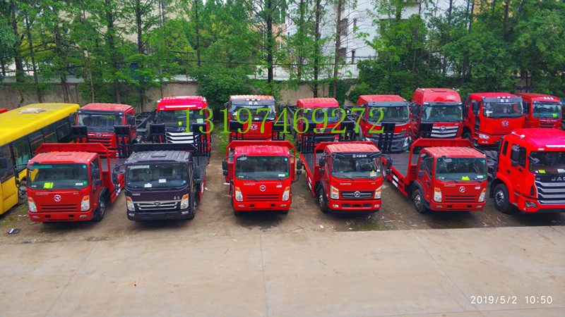 工程機(jī)械平板車選購指南 價(jià)格、型號(hào)與聯(lián)系方式全解析